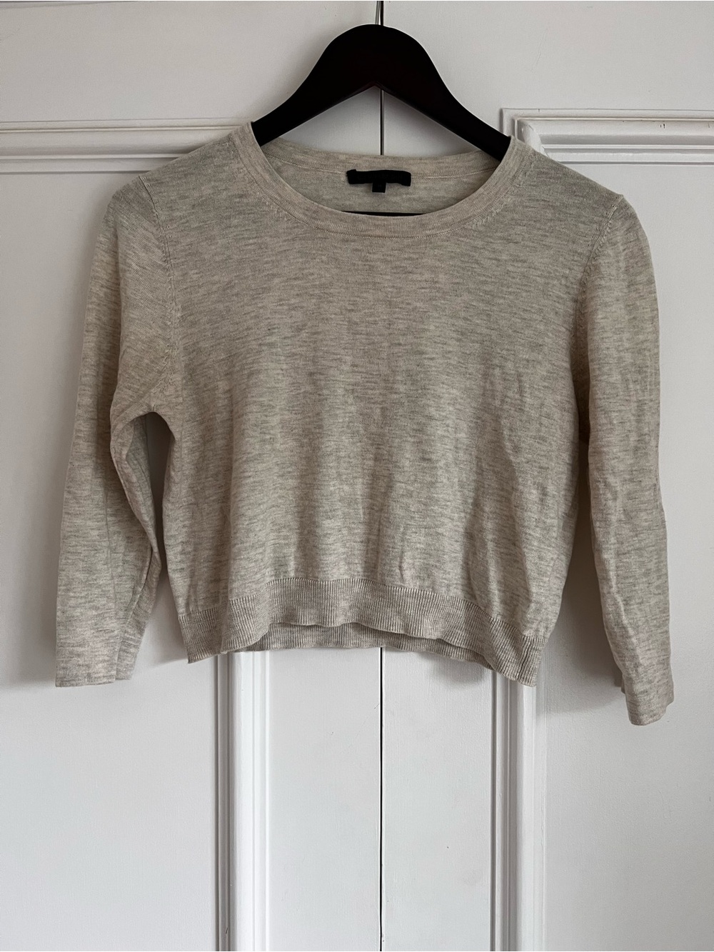 Ça va de soi, Women’s Cropped Crewneck Sweater in Oatmeal